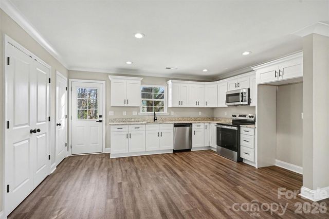 925 Randolph Street, High Point, NC 27260