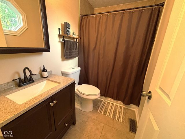 2498 S Brandywine Trail, Greenfield, IN 46140