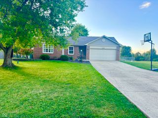 2498 S Brandywine Trail, Greenfield, IN 46140