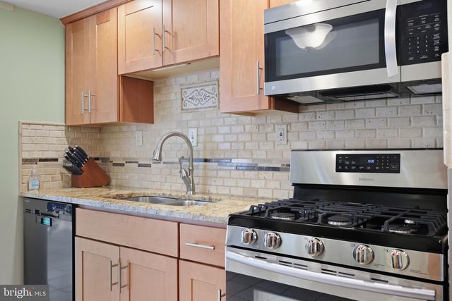 7137 MURRAY LN, Annandale, VA 22003