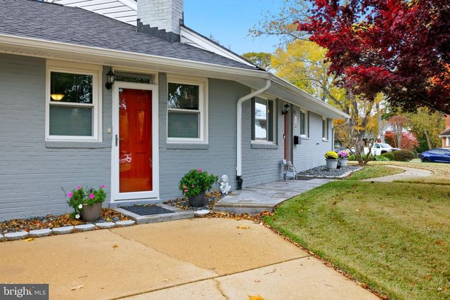 7137 MURRAY LN, Annandale, VA 22003