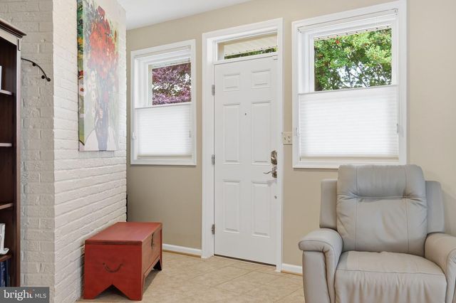 7137 MURRAY LN, Annandale, VA 22003