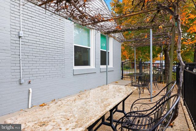 7137 MURRAY LN, Annandale, VA 22003