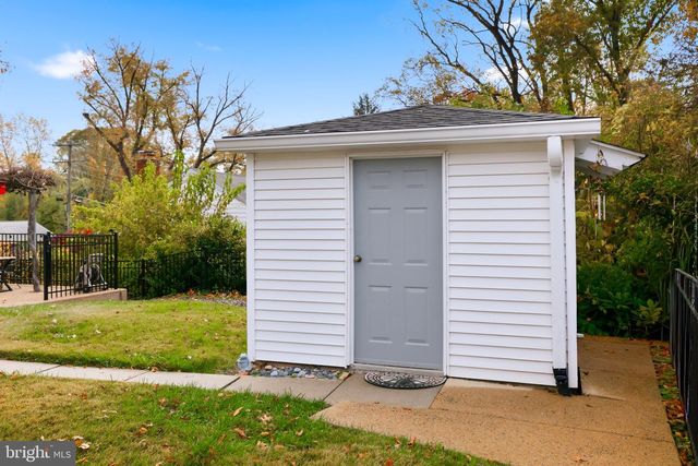 7137 MURRAY LN, Annandale, VA 22003