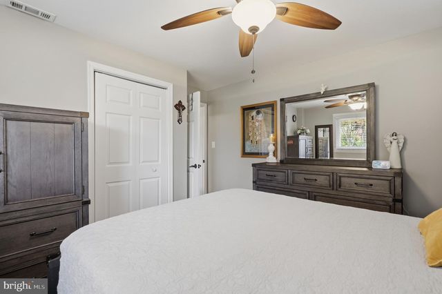 7137 MURRAY LN, Annandale, VA 22003