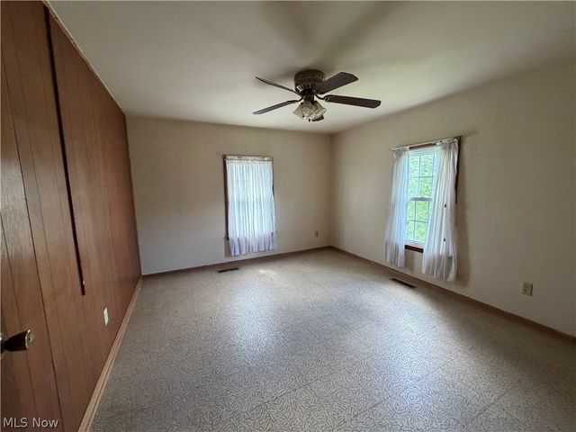 609 Jewell Road, Parkersburg, WV 26101
