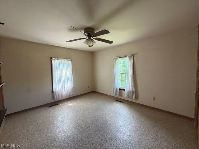 609 Jewell Road, Parkersburg, WV 26101