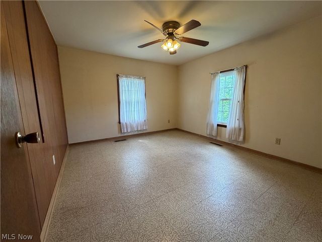 609 Jewell Road, Parkersburg, WV 26101