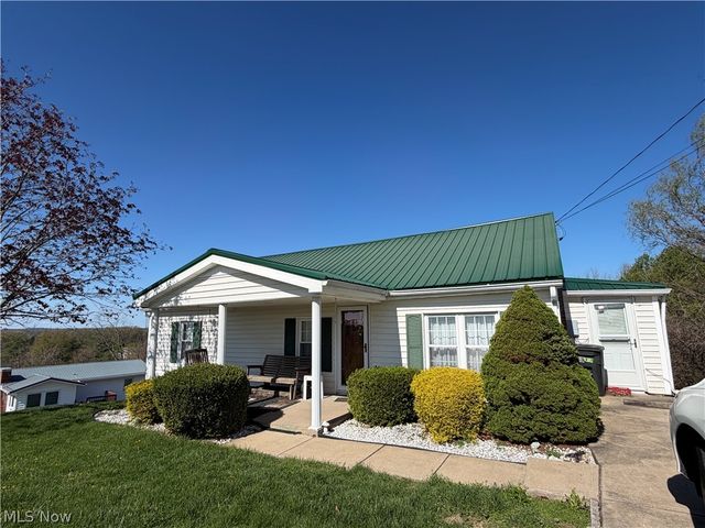 609 Jewell Road, Parkersburg, WV 26101