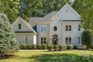 12711 Duncourtney Lane, Charlotte, NC 28277