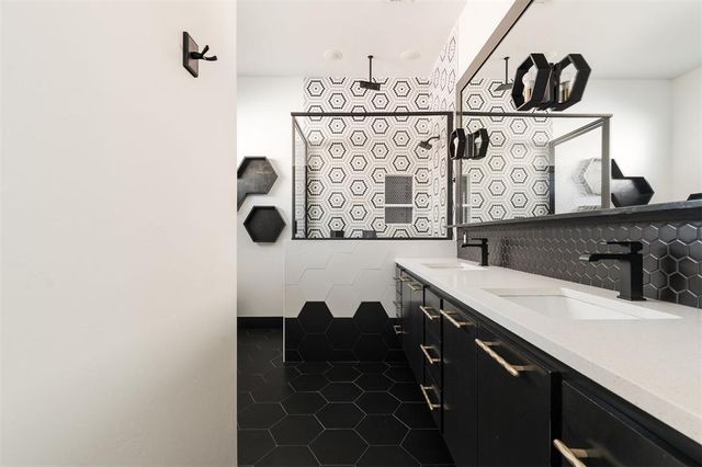 1417 N Ellison Avenue, Oklahoma City, OK 73106