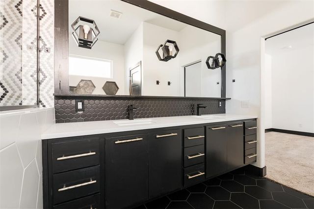 1417 N Ellison Avenue, Oklahoma City, OK 73106