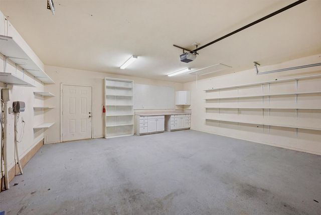 103 Seminole Drive, Gainesville, TX 76240