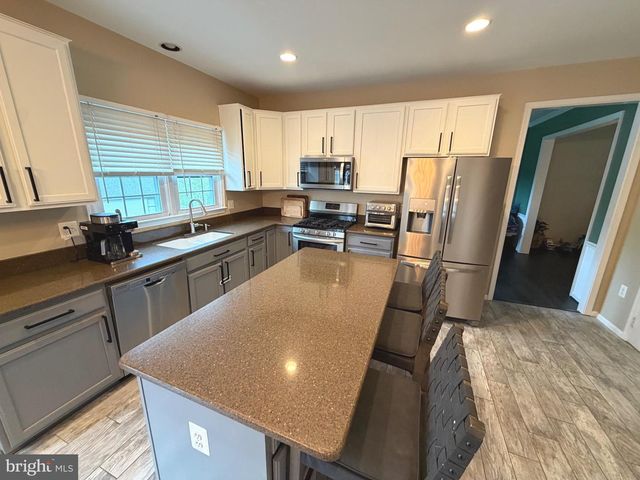 24 NEVILLE CT, Stafford, VA 22554
