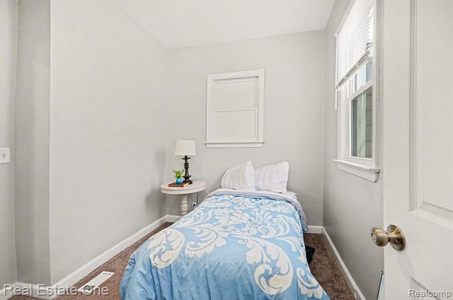 20801 Elroy Avenue, Warren, MI 48089