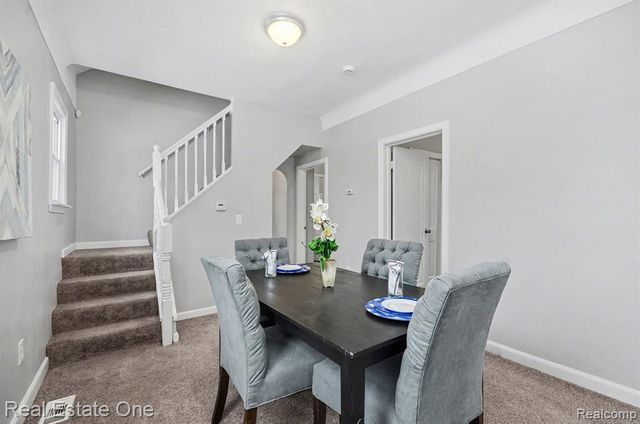 20801 Elroy Avenue, Warren, MI 48089