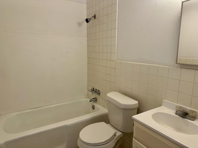 1119 46th Street, B, Lubbock, TX 79412