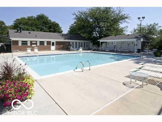 8301 Hewlet Drive 6F, Indianapolis, IN 46268