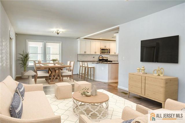 25 Haag Street, Sayreville, NJ 08872