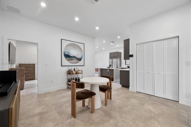 95 NW 52nd St, Miami, FL 33127