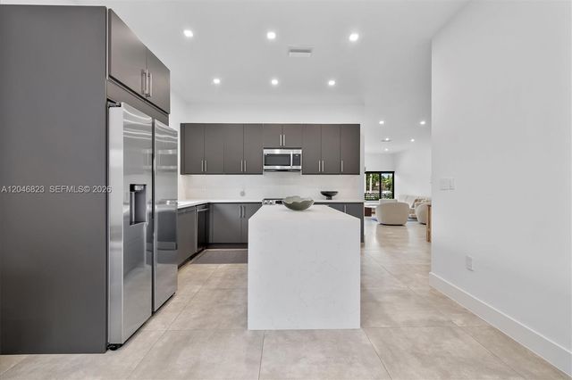 95 NW 52nd St, Miami, FL 33127