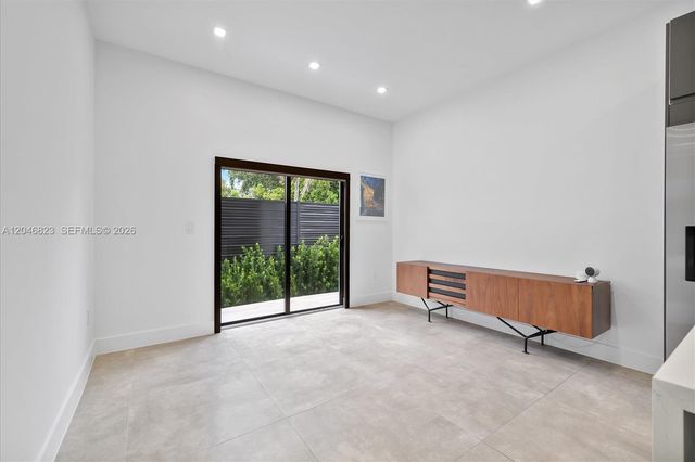 95 NW 52nd St, Miami, FL 33127