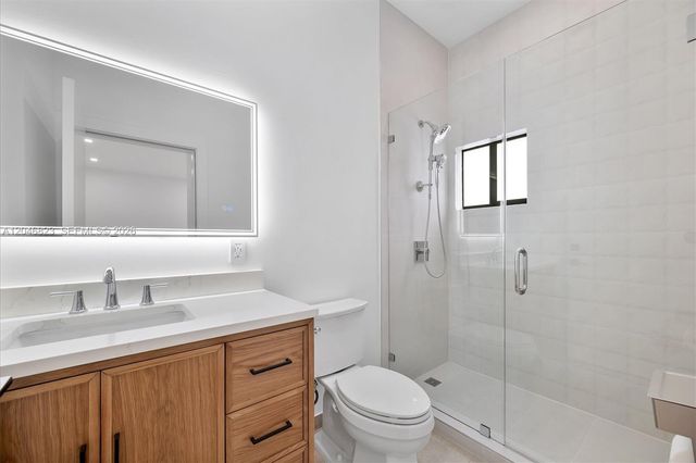 95 NW 52nd St, Miami, FL 33127