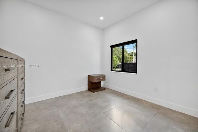 95 NW 52nd St, Miami, FL 33127