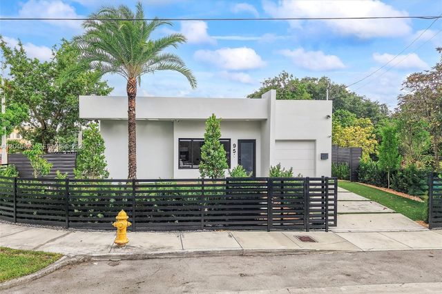 95 NW 52nd St, Miami, FL 33127