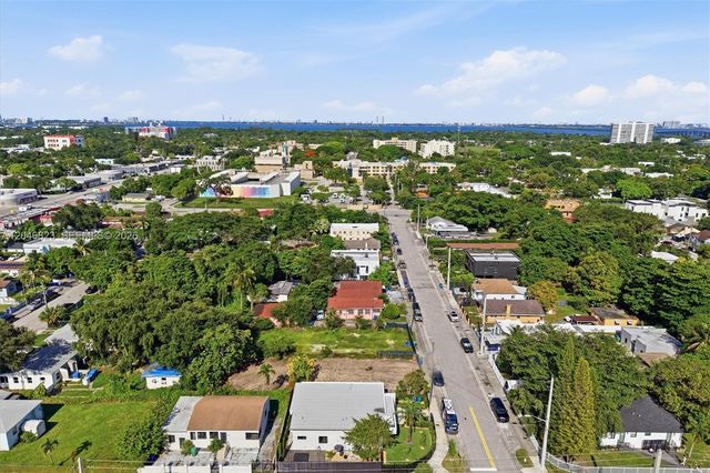 95 NW 52nd St, Miami, FL 33127