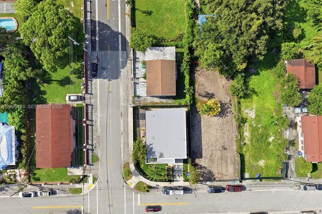95 NW 52nd St, Miami, FL 33127
