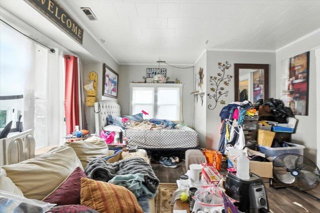 902 5TH Avenue, Council Bluffs, IA 51501