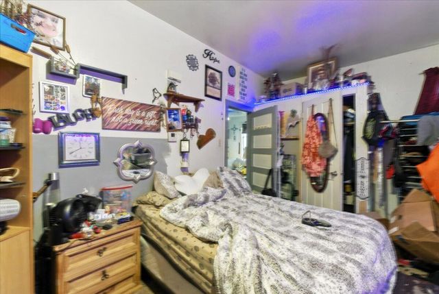 902 5TH Avenue, Council Bluffs, IA 51501