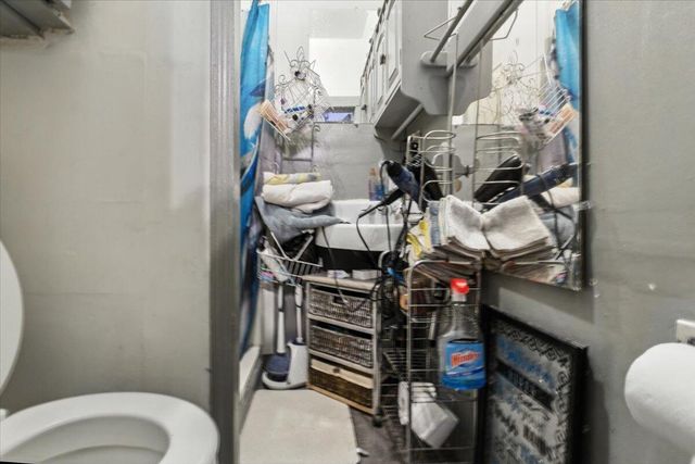 902 5TH Avenue, Council Bluffs, IA 51501