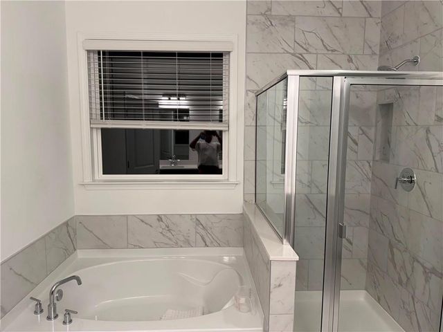 8755 Chesford Grove, Cumming, GA 30107