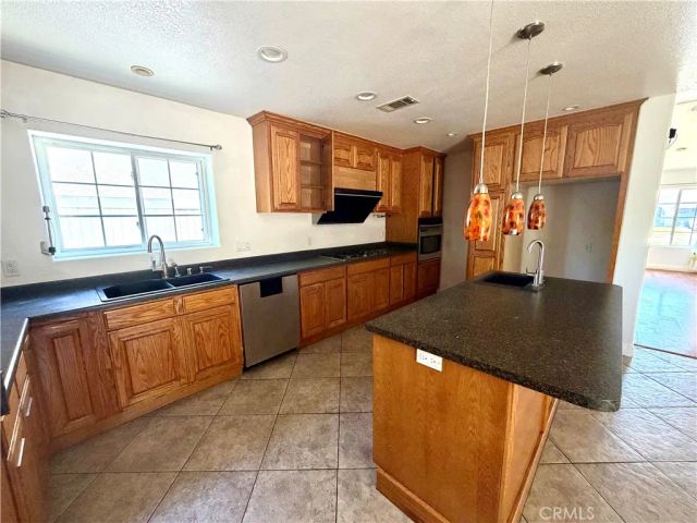 12286 Maxon, Chino, CA 91710