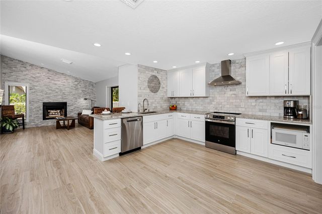 3680 HOLLOW TRAIL COURT, Palm Harbor, FL 34684