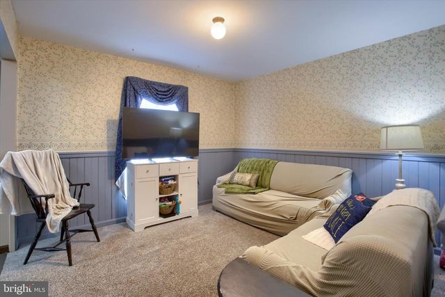 503 MUMPER LN, Dillsburg, PA 17019