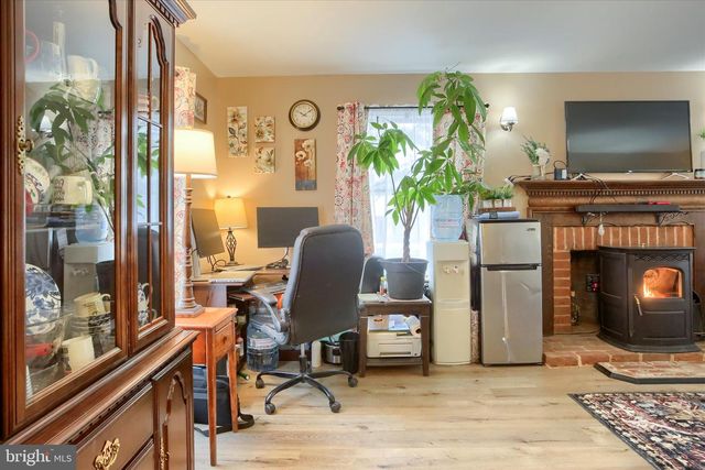 503 MUMPER LN, Dillsburg, PA 17019