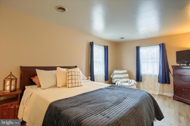 503 MUMPER LN, Dillsburg, PA 17019