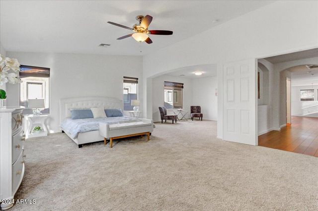 3260 E MEAD Drive, Gilbert, AZ 85298