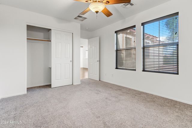 3260 E MEAD Drive, Gilbert, AZ 85298