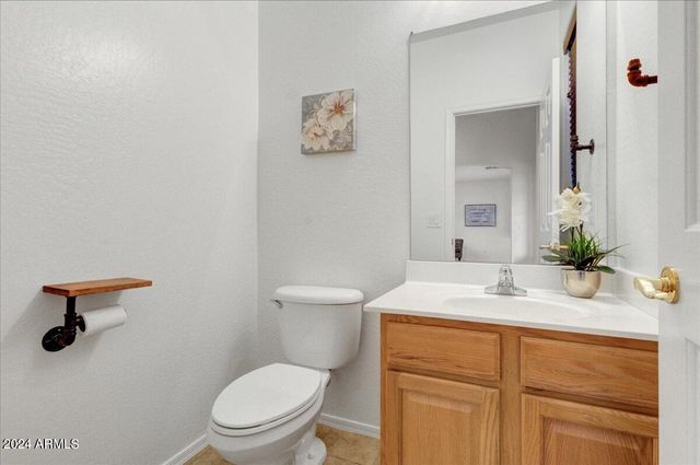 3260 E MEAD Drive, Gilbert, AZ 85298