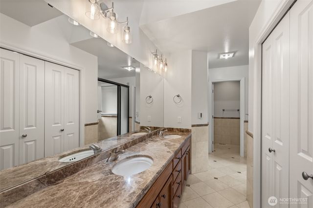 1932 S 370th Court, Federal Way, WA 98003