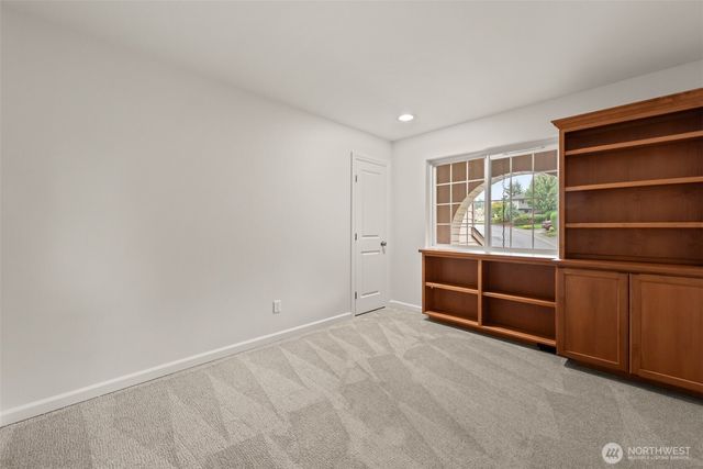 1932 S 370th Court, Federal Way, WA 98003