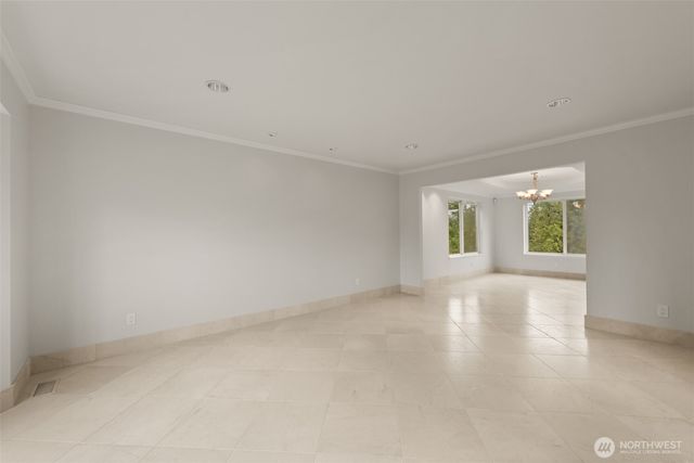 1932 S 370th Court, Federal Way, WA 98003