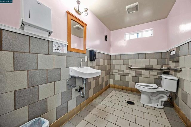 1500 23Rd St, San Pablo, CA 94806