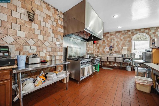 1500 23Rd St, San Pablo, CA 94806