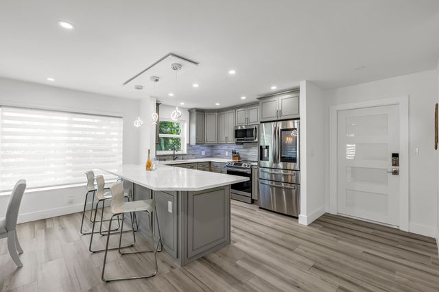 2870 NE 14th Street Causeway 108c, Pompano Beach, FL 33062