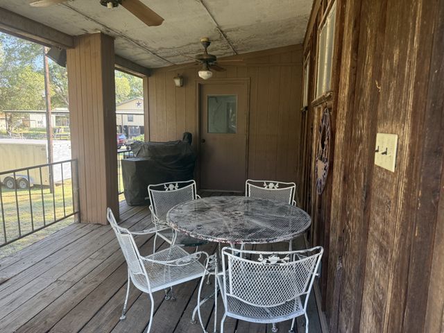 7077 Cherokee Trail, Weatherford, TX 76087